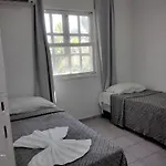 PRAIA DE TAPERAPUA - Flat em Condominio a 300 metros da praia