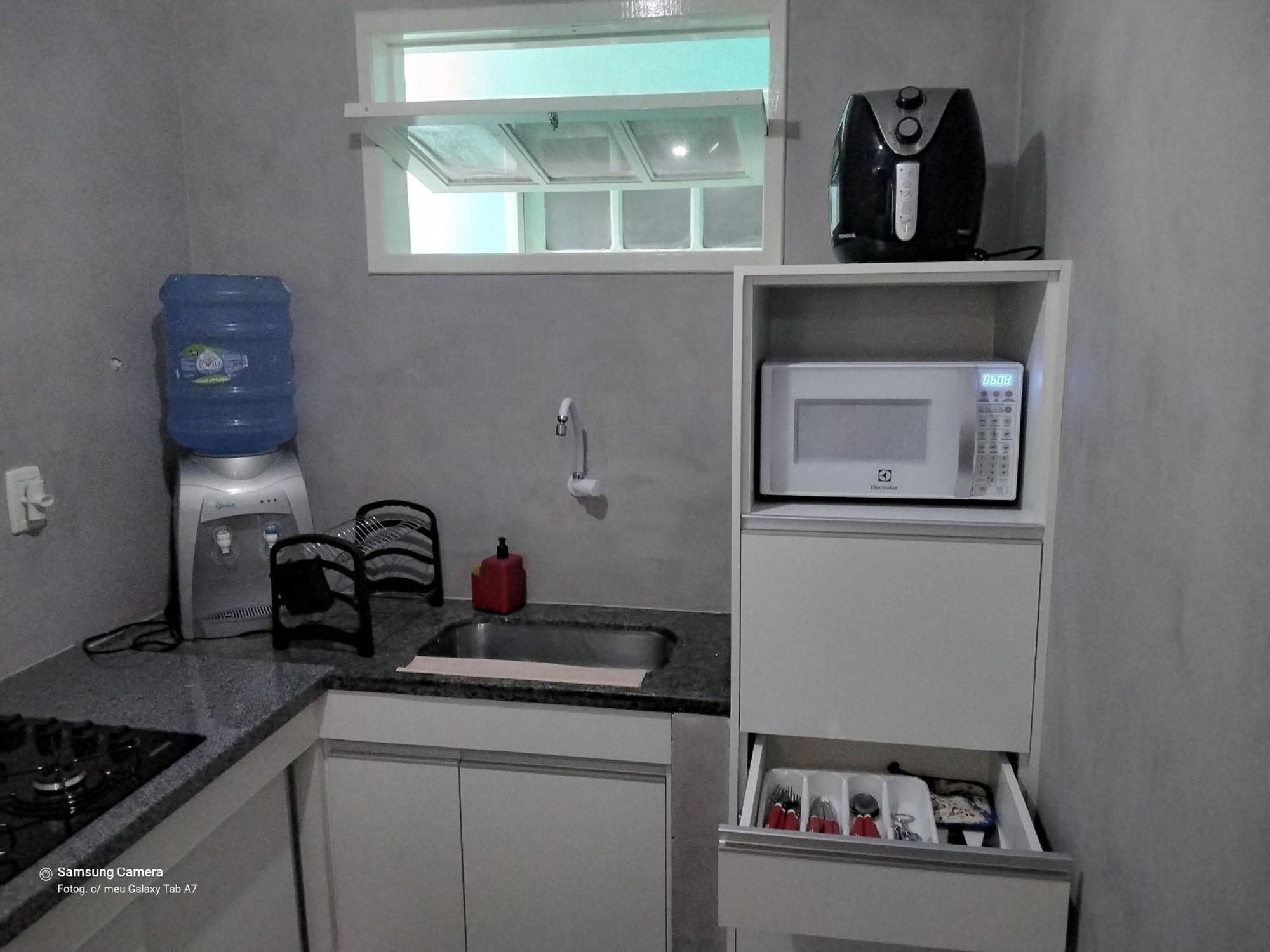 Praia De Taperapuan - Flat Em Condominio A 300 Metros Da Praia. *